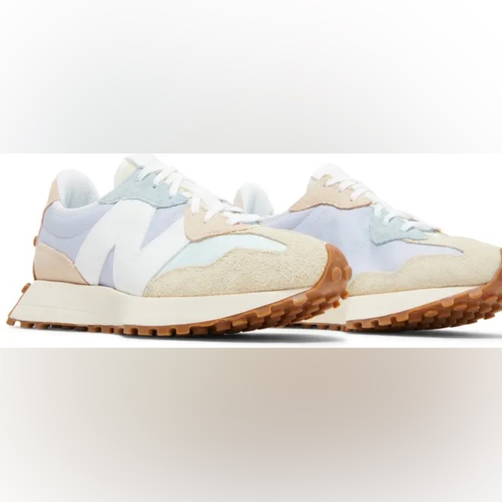 New Balance 327 White Morning Fog Gum Sneakers